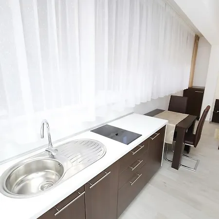 Deluxe Mkc Apartments Zadar Exterior photo