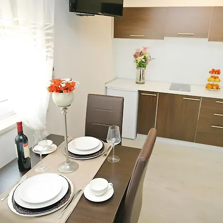 Deluxe Mkc Apartments Zadar Exterior photo
