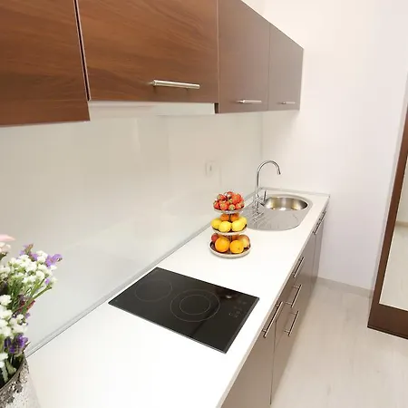 Deluxe Mkc Apartments Zadar Exterior photo